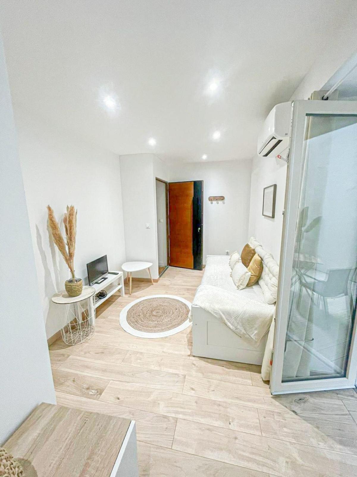 Cosy Sun - 1ch - Avec Patio Privatif Appartement