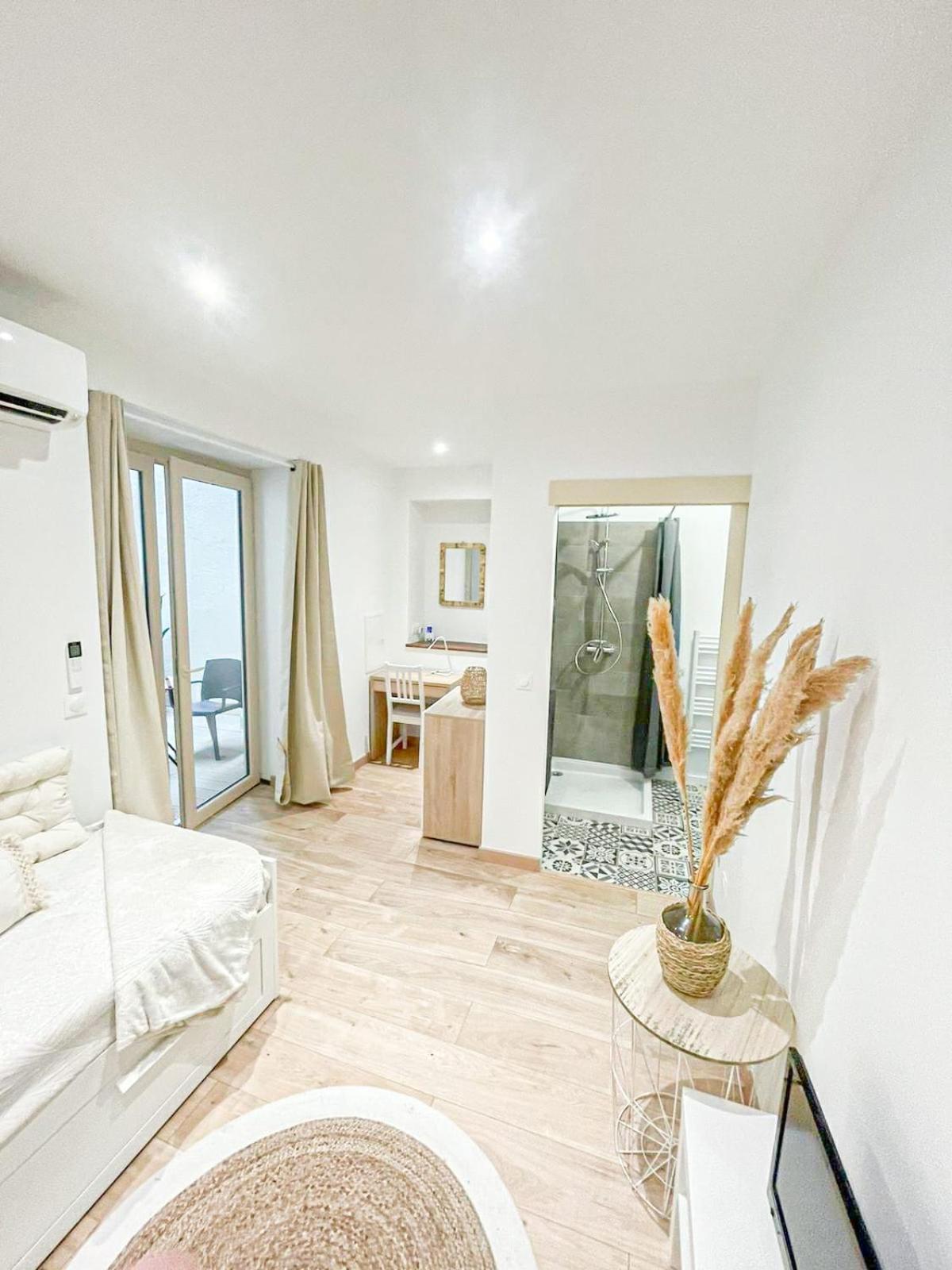 Cosy Sun - 1ch - Avec Patio Privatif Appartement *